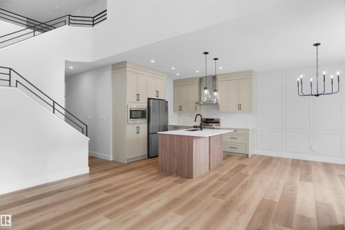 2823 152 Avenue, Edmonton, AB 