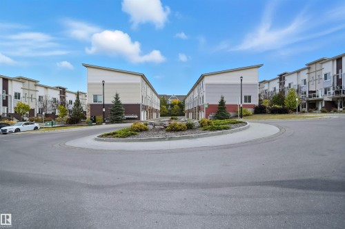 54 804 Welsh Drive, Edmonton, AB - Outdoor