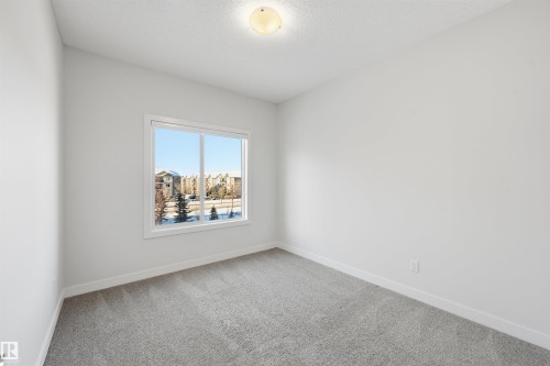 152 804 Welsh Drive, Edmonton, AB - Indoor Photo Showing Other Room