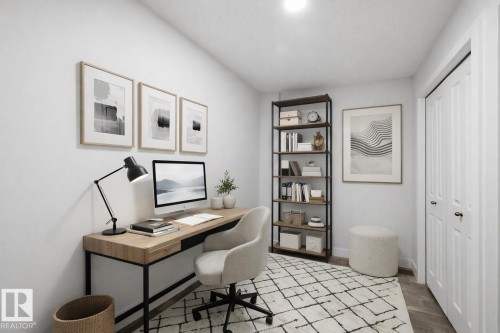 152 804 Welsh Drive, Edmonton, AB - Indoor Photo Showing Office