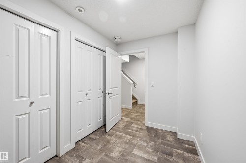 152 804 Welsh Drive, Edmonton, AB - Indoor Photo Showing Other Room