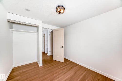 3867 85 Street, Edmonton, AB - Indoor Photo Showing Other Room