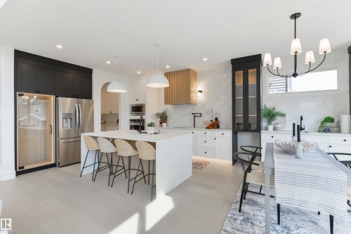 5449 Kootook Road, Edmonton, AB - Indoor Photo Showing Kitchen With Upgraded Kitchen