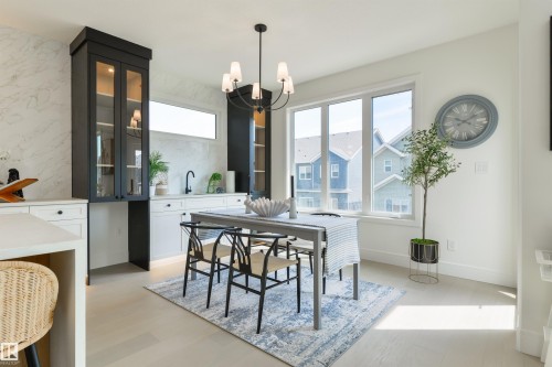 5449 Kootook Road, Edmonton, AB - Indoor Photo Showing Other Room