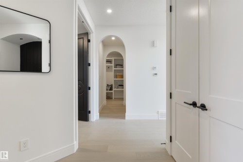 5449 Kootook Road, Edmonton, AB - Indoor Photo Showing Other Room