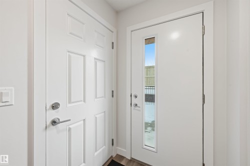 37 1010 Rabbit Hill Road, Edmonton, AB - Indoor Photo Showing Other Room