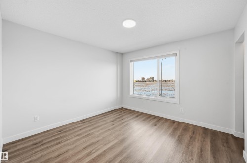 37 1010 Rabbit Hill Road, Edmonton, AB - Indoor Photo Showing Other Room