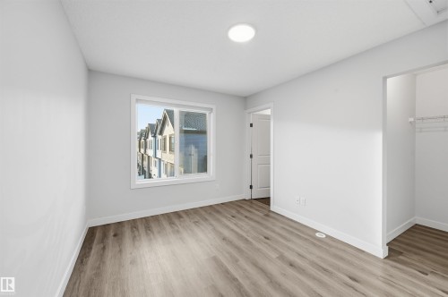 37 1010 Rabbit Hill Road, Edmonton, AB - Indoor Photo Showing Other Room