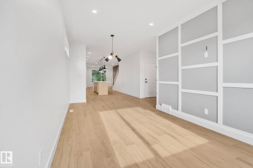 Edmonton, AB - Indoor Photo Showing Other Room