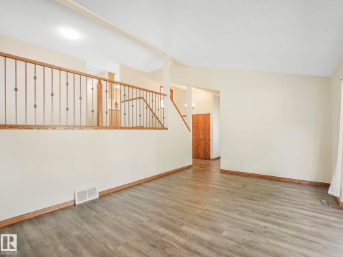 16812 95 Street, Edmonton, AB - Indoor Photo Showing Other Room