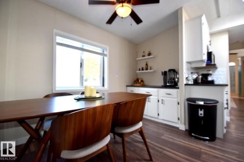 644073 Range Rd 212, Rural Athabasca County, AB - Indoor