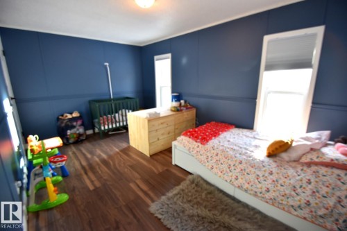 644073 Range Rd 212, Rural Athabasca County, AB - Indoor Photo Showing Bedroom