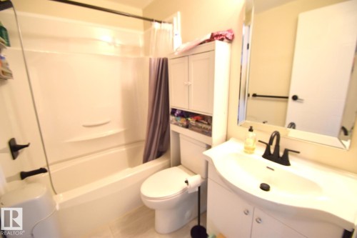 644073 Range Rd 212, Rural Athabasca County, AB - Indoor Photo Showing Bathroom