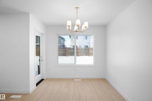 21 Emmett Way, Spruce Grove, AB - Indoor Photo Showing Other Room