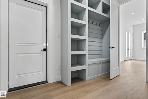 160 Edgewater Circle, Leduc, AB - Indoor Photo Showing Other Room