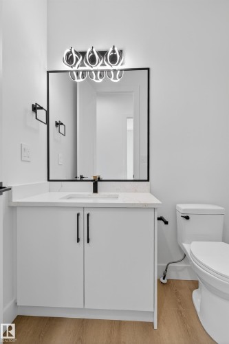 160 Edgewater Circle, Leduc, AB - Indoor Photo Showing Bathroom