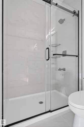 160 Edgewater Circle, Leduc, AB - Indoor Photo Showing Bathroom