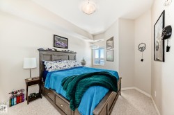 Bedroom with baseboards - 