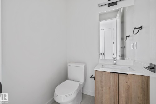 9113 150 Street, Edmonton, AB - Indoor Photo Showing Bathroom