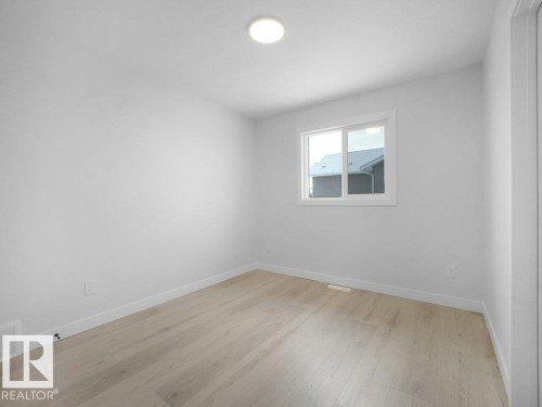 3290 Chernowski Way Sw, Edmonton, AB - Indoor Photo Showing Other Room