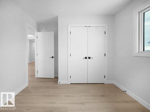 3290 Chernowski Way Sw, Edmonton, AB - Indoor Photo Showing Other Room