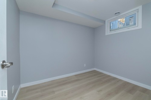 8008 159 Street, Edmonton, AB - Indoor Photo Showing Other Room