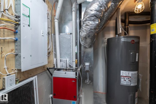 8008 159 Street, Edmonton, AB - Outdoor