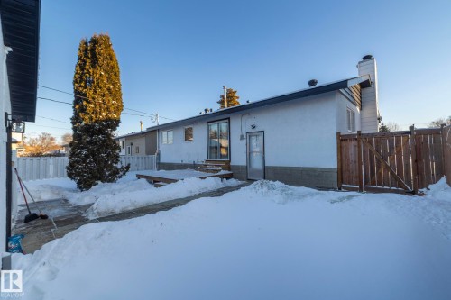 8008 159 Street, Edmonton, AB - Outdoor