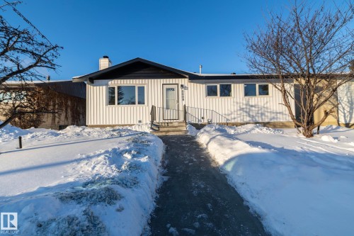 8008 159 Street, Edmonton, AB - Outdoor With View