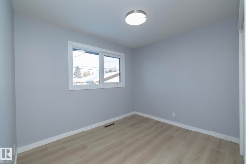 8008 159 Street, Edmonton, AB - Indoor Photo Showing Laundry Room