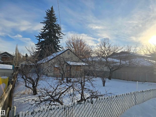 11338 86 Street, Edmonton, AB 