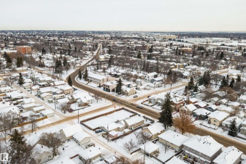 11338 86 Street, Edmonton, AB 