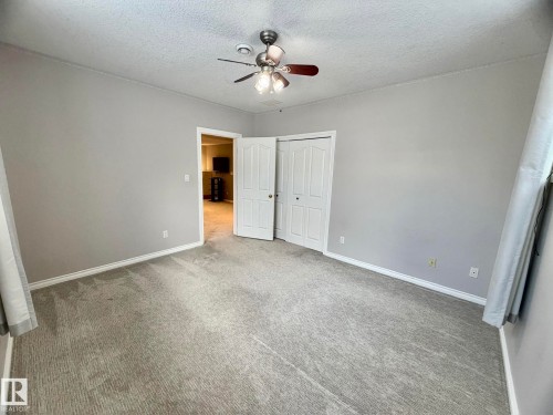 1207 Oakland Drive, Devon, AB - Indoor Photo Showing Other Room