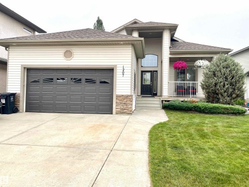 1207 Oakland Drive, Devon, AB - Outdoor With Deck Patio Veranda