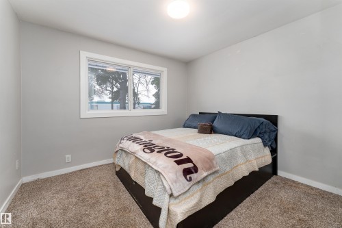 12316 140 Street, Edmonton, AB - Indoor Photo Showing Bedroom