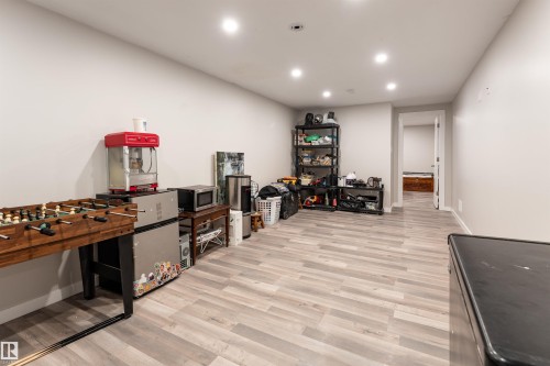 12316 140 Street, Edmonton, AB - Indoor