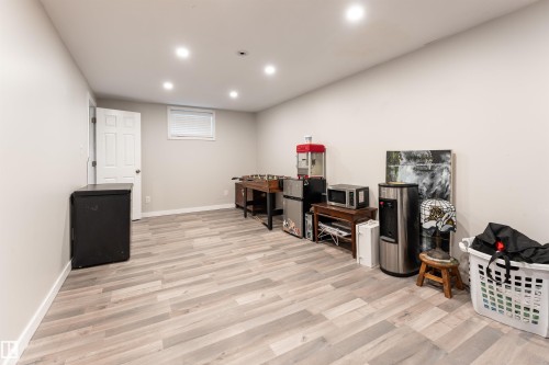 12316 140 Street, Edmonton, AB - Indoor Photo Showing Other Room