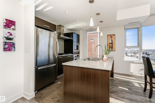 707 2612 109 Street, Edmonton, AB - Indoor Photo Showing Kitchen With Double Sink With Upgraded Kitchen