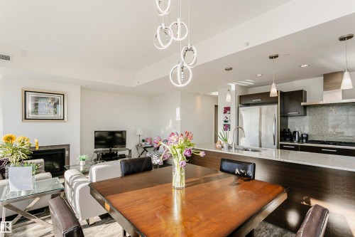 707 2612 109 Street, Edmonton, AB - Indoor Photo Showing Other Room