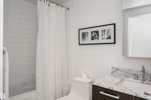 707 2612 109 Street, Edmonton, AB - Indoor Photo Showing Bathroom