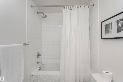 707 2612 109 Street, Edmonton, AB - Indoor Photo Showing Bathroom