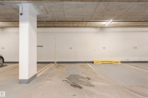 707 2612 109 Street, Edmonton, AB - Indoor Photo Showing Garage