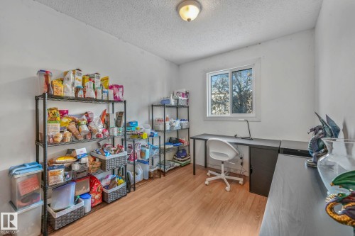 9142 180A Avenue, Edmonton, AB - Indoor Photo Showing Office