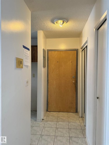 1 10737 116 Street, Edmonton, AB - Indoor Photo Showing Other Room