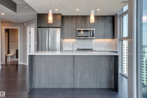 3303 10180 103 Street, Edmonton, AB - Indoor Photo Showing Kitchen With Upgraded Kitchen