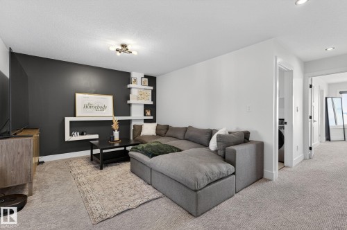 336 Meadowview Drive, Fort Saskatchewan, AB - Indoor Photo Showing Living Room