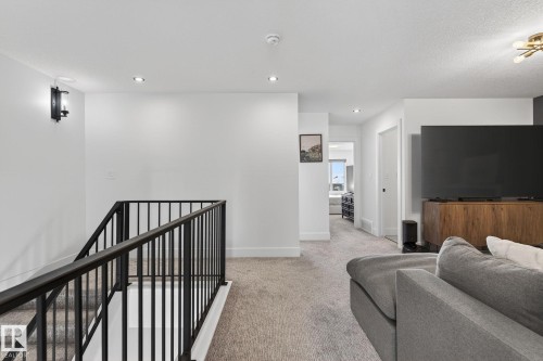 336 Meadowview Drive, Fort Saskatchewan, AB - Indoor