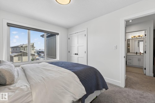 336 Meadowview Drive, Fort Saskatchewan, AB - Indoor Photo Showing Bedroom