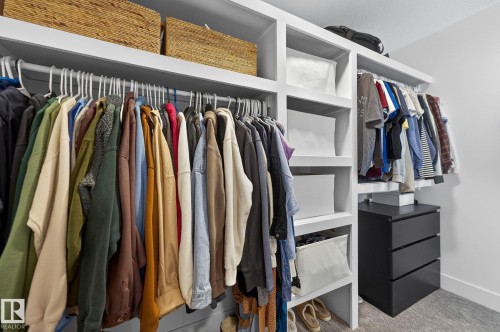 336 Meadowview Drive, Fort Saskatchewan, AB - Indoor With Storage