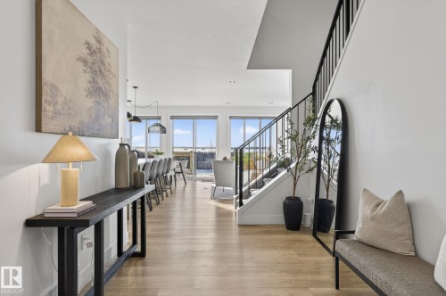 336 Meadowview Drive, Fort Saskatchewan, AB - Indoor Photo Showing Other Room